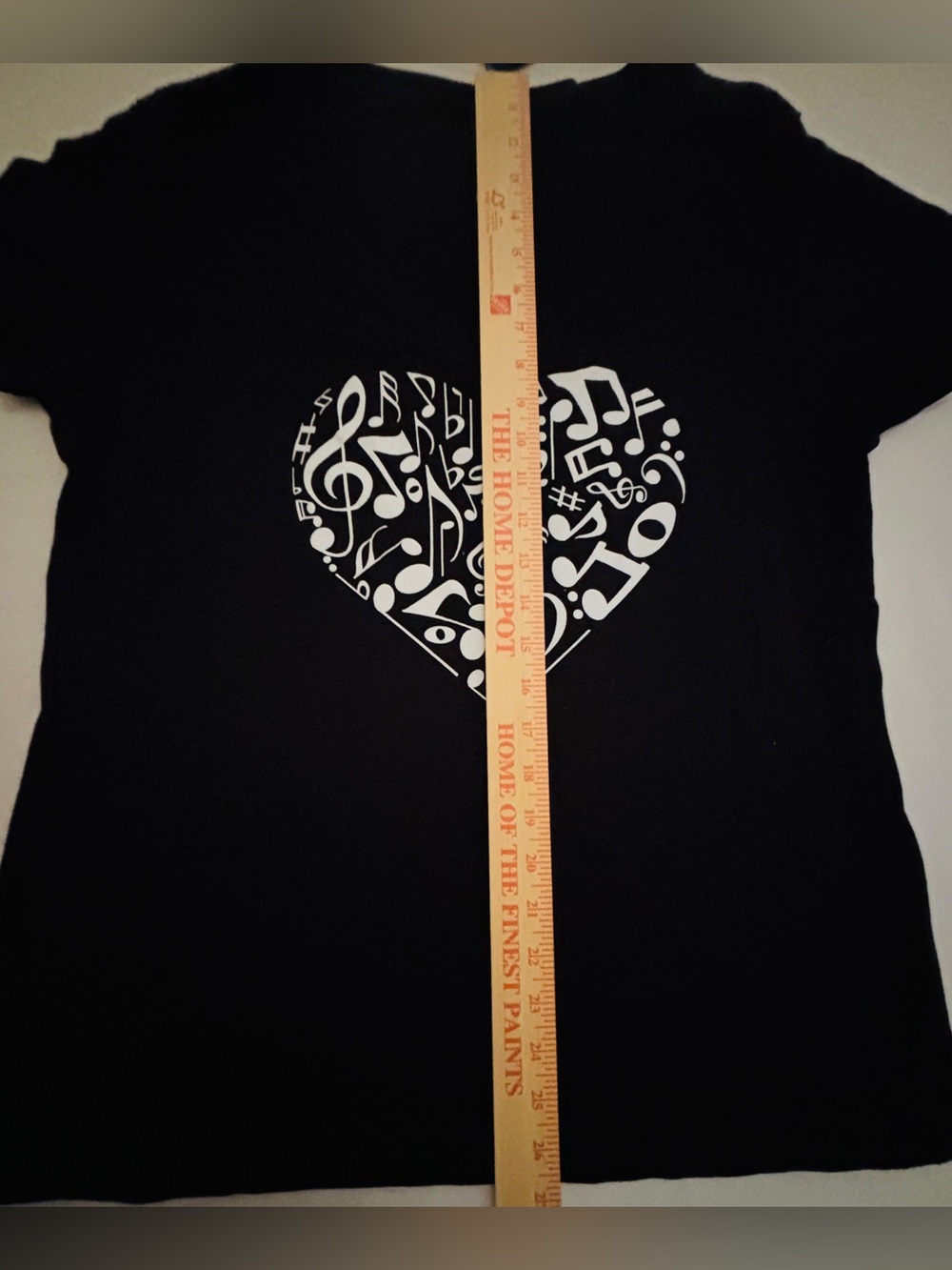 White Heart made of Musical Notes on Black Tee Novelty Print ~ Women’s Large - Picture 2 of 8